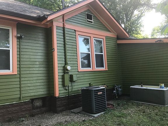 3rd image of 306 S Forest Ave