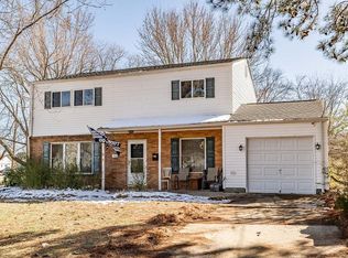 56 Banister Dr, Hampton, VA 23666