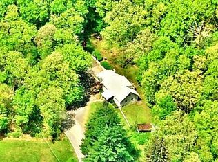 303 New York Blvd, Effort, PA 18330