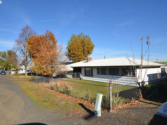 3rd image of 720 SW Birch St