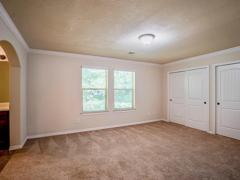 11306 Longmire Creek Ct — Photo 34