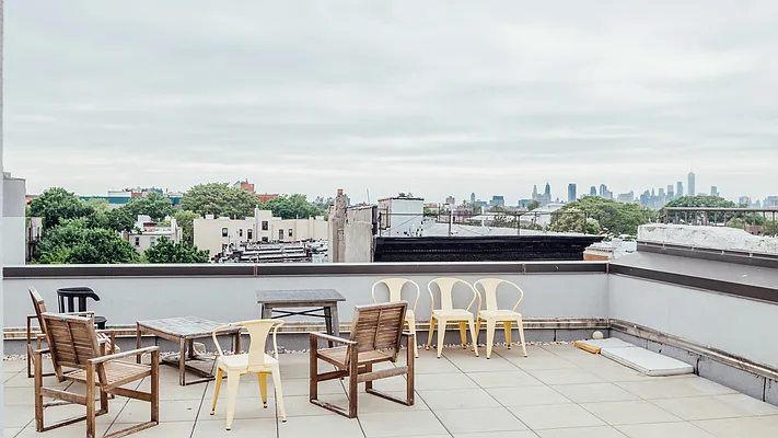 Rented by Nooklyn NYC LLC | media 32