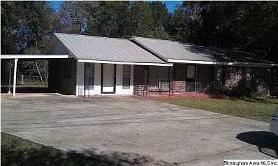 3rd image of 933 Pinecrest Dr