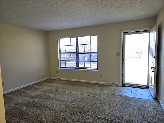 3rd image of 3816 Belleau Wood Dr