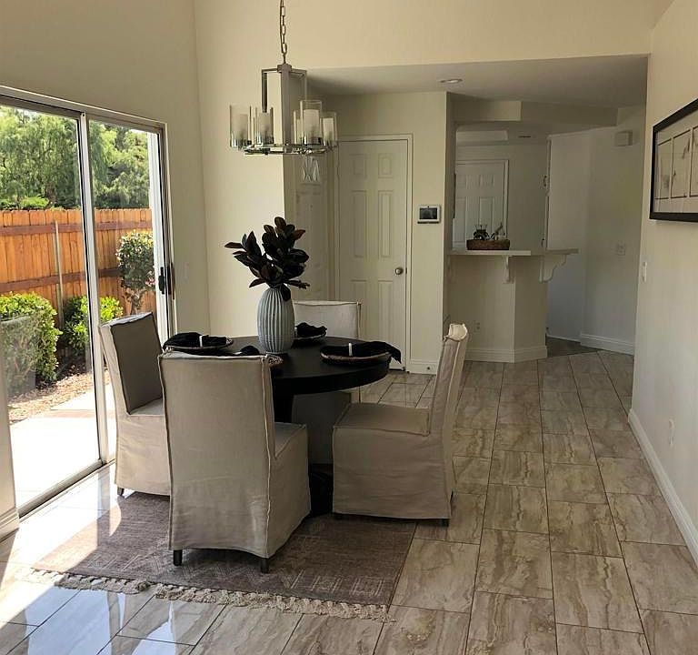1st image of 5176 Baywood Cir