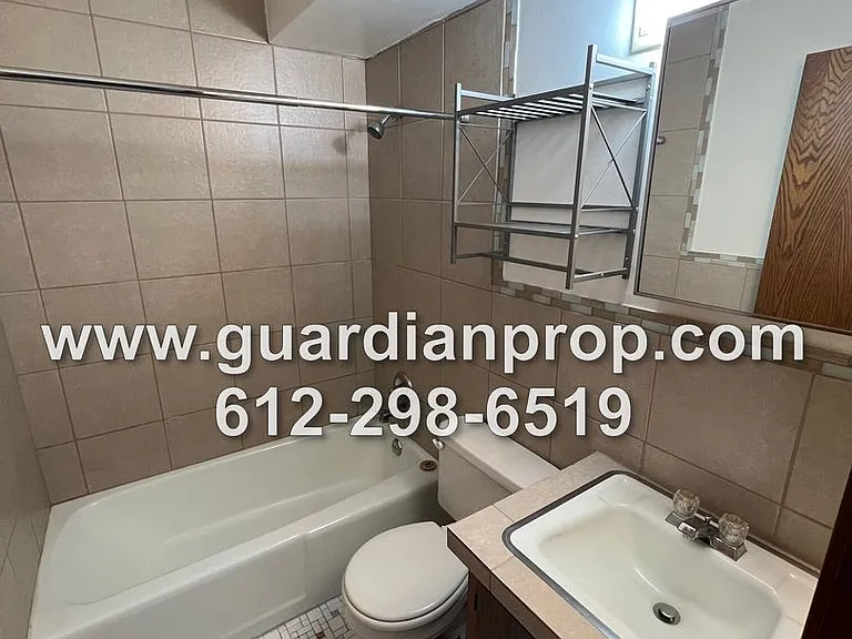 352 21st Avenue S — Photo 7
