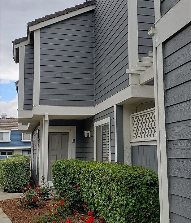 1st image of 1150 Golden Springs Dr Unit B