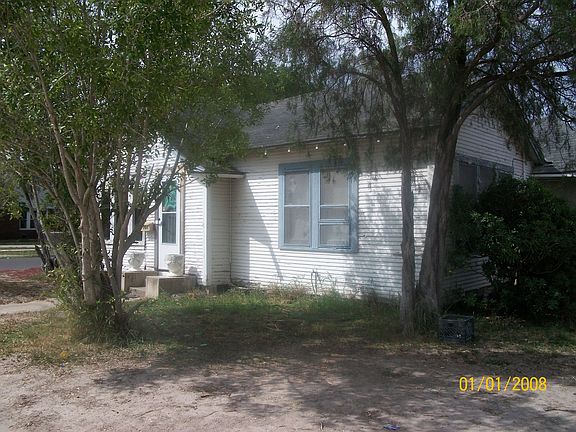 3rd image of 701 E Jackson St
