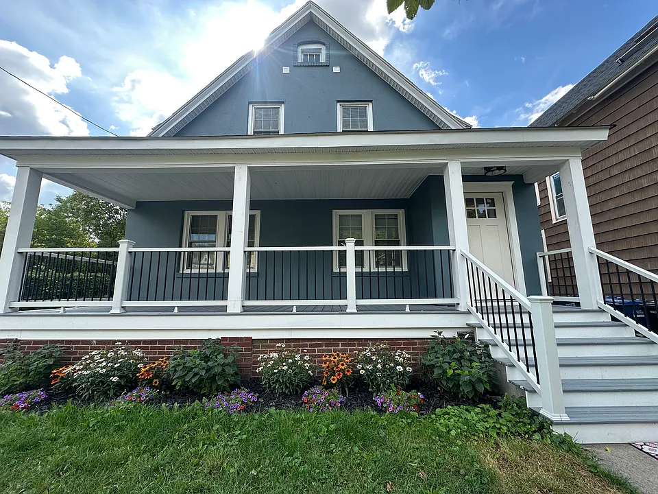 128 Gertrude St