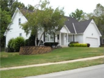 1st image of 309 NE Warrington Ct