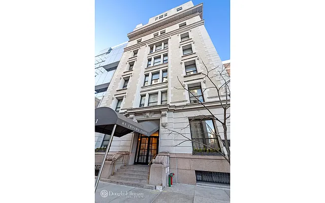 Sold by Douglas Elliman | media 8