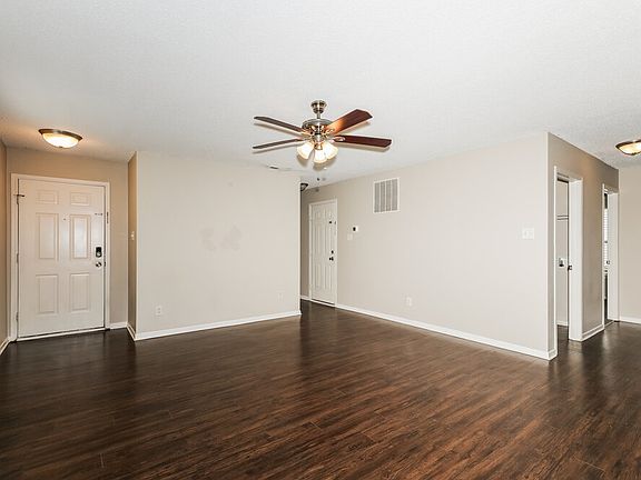 5th image of 6715 Everbloom Ln