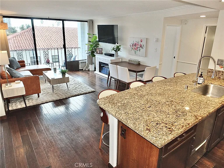 2601 E Ocean Blvd #309 — Photo 8