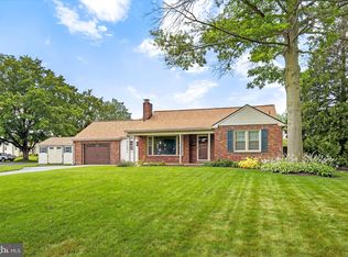 260 Cooper Ave, Landisville, PA 17538