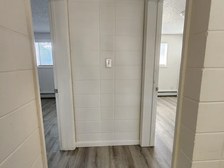 1103 Main St #4 — Photo 11