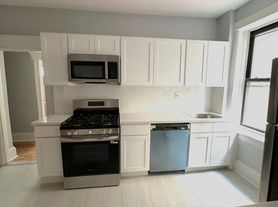 136 Manhattan Apartments