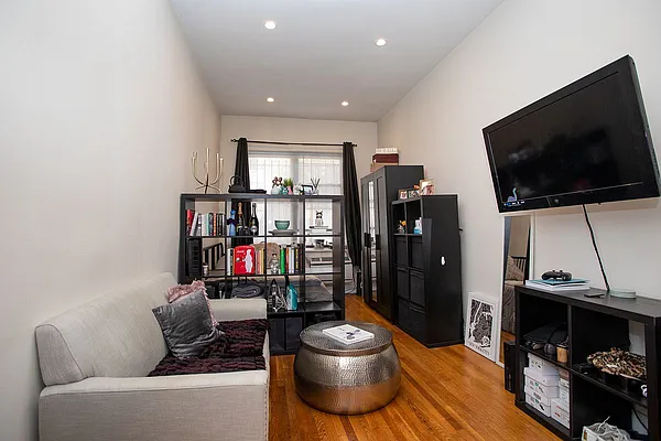 Rented by J & M Realty Services Corp (Management) | media 7