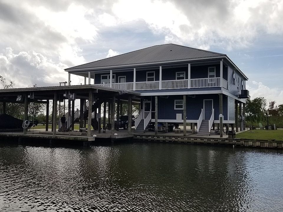 1st image of 102 Mangrove Ct