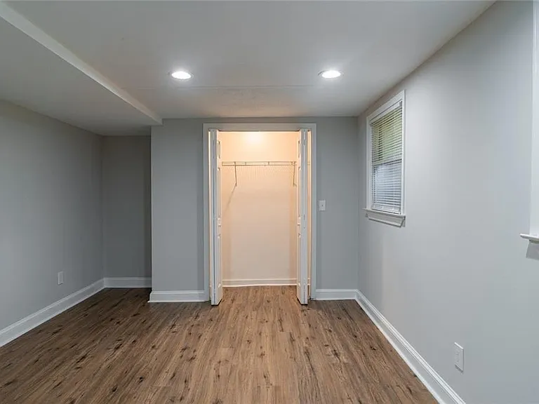 3599 Lower Roswell Rd — Photo 17