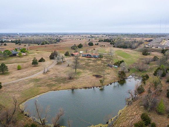 2nd image of 9701 E Horseshoe Ln