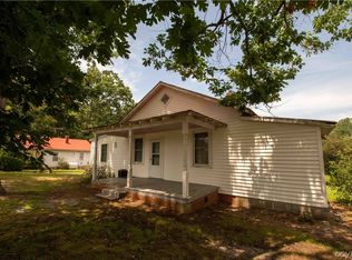 515 E 3rd Ave, Kenbridge, VA 23944