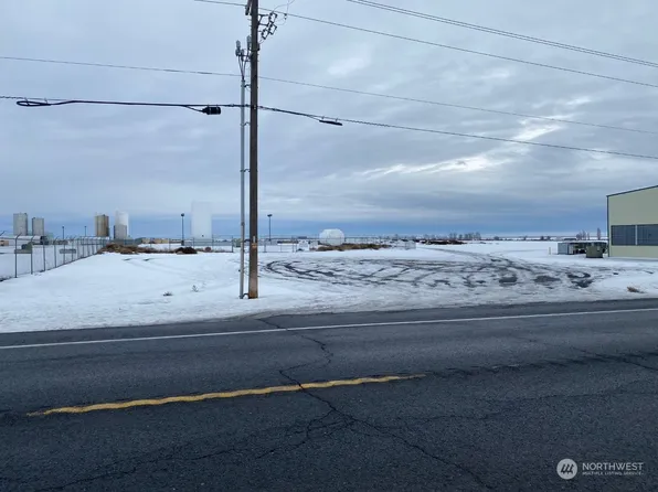 697 Dodson Road NW, Ephrata, WA 98823