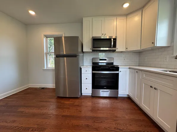 9405 Rhode Island Ave, College Park, MD 20740