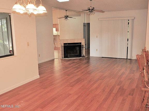 4th image of 85 Debarry Ave APT 3031