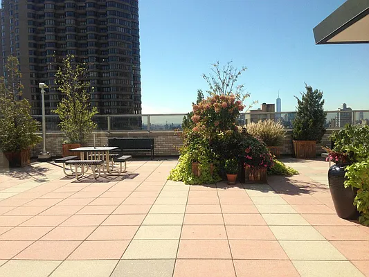 Rented by Kleier Residential | media 4