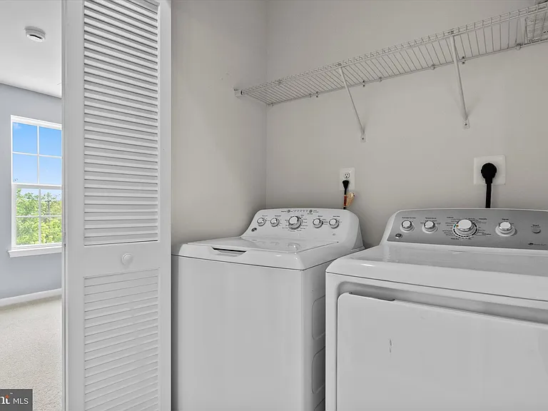 6190 Willow Pl — Photo 17