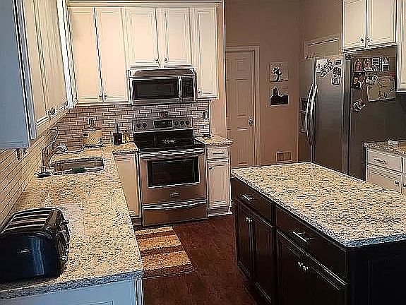 3rd image of 7508 Harvestdale Ln