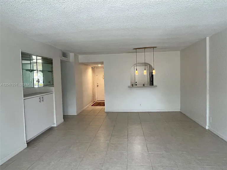 403 NW 68th Ave #206 — Photo 7