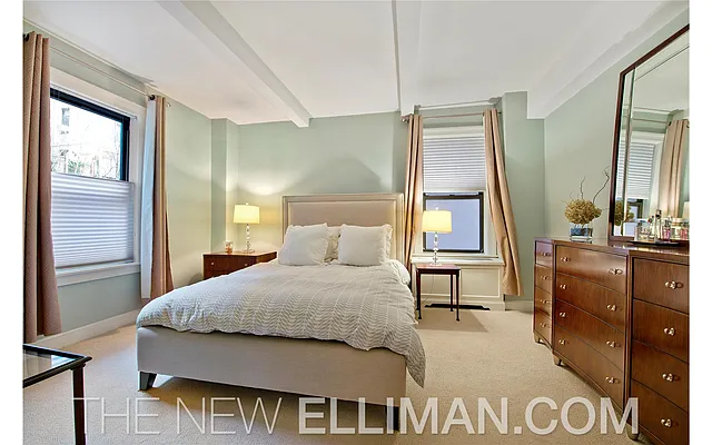 Sold by Douglas Elliman | media 22