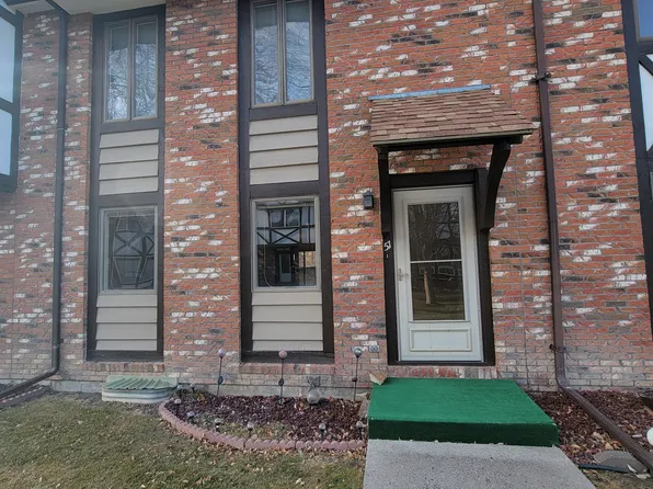 1200 32nd St S APT 51, Great Falls, MT 59405