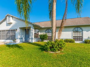 472 Gilbert Dr NE, Palm Bay, FL 32907