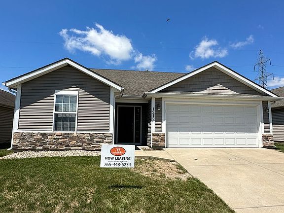 2nd image of 1212 Sourgum Ln