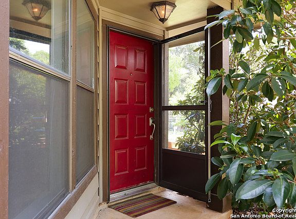 5th image of 3212 Coral Grove Dr