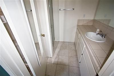 2nd image of 948 Forestal Ln