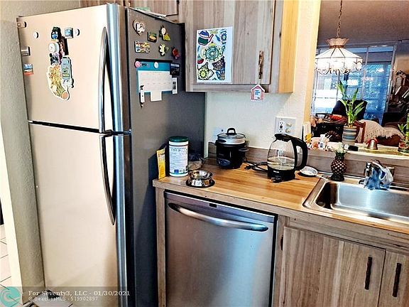 5th image of 480 NW 76th Ave APT 303