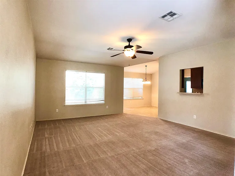 2141 Pearson Way — Photo 3