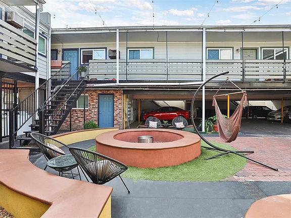 4th image of 1840 Richmond Ave APT 25