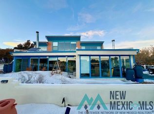 30 Southfork Rd, Raton, NM 87740