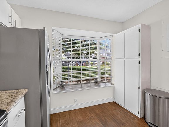 5th image of 12175 NW 36th Place