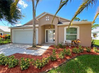 685 Collier Lake Cir, Sebastian, FL 32958