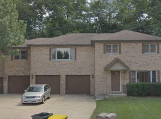 158 Linden Ave, Dundee, IL 60118