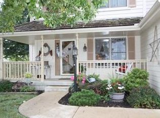 227 SW Seagull St, Lees Summit, MO 64082