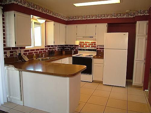 2nd image of 5320 W Woodledge Ave
