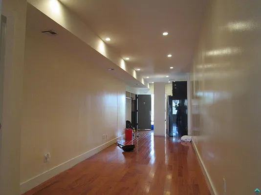 Rented by EXR | media 1