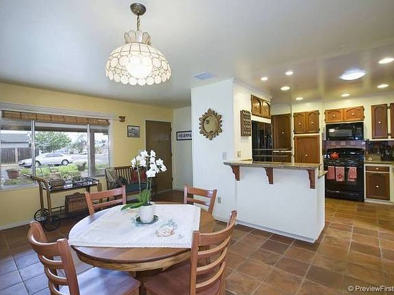 Dining Room to Kitchen