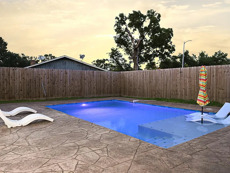 12115 Wood Forest Dr — Photo 4
